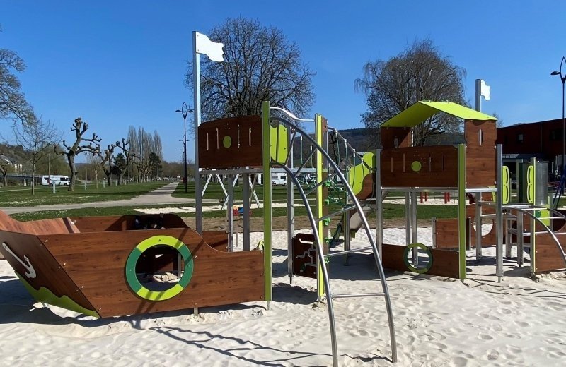 Spillplaatz 3 6853c9eca40c9